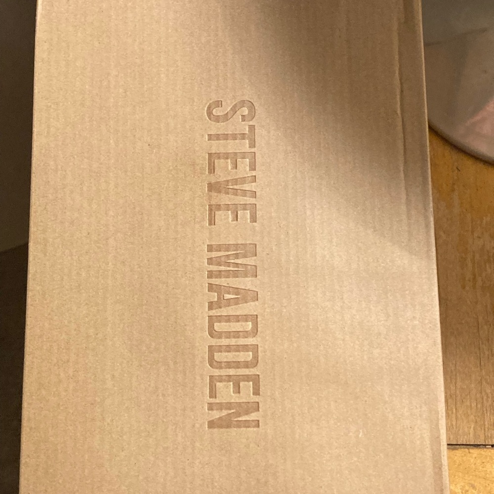Steve Madden Harlin Sandal in Pink Size 9 Chunky Peach Strap 🍑 with Heeled Rear - Picture 5 of 5